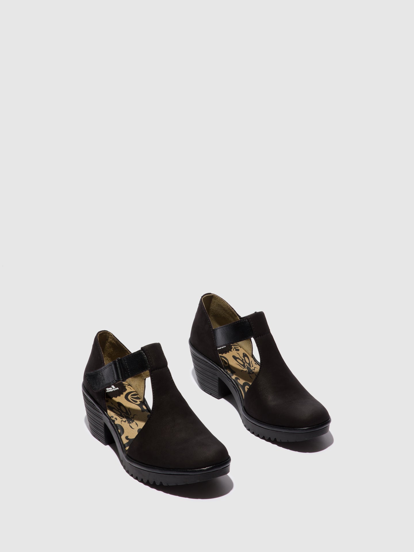 Fly London Sandálias com Tira em T WHIZ299FLY CUPIDO/MOUSSE BLACK